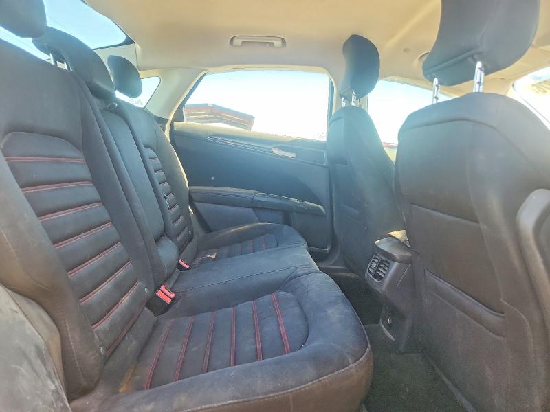 Zdjęcie 10 z aukcji – 2015 FORD FUSION z VIN 3FA6P0LU7FR310746