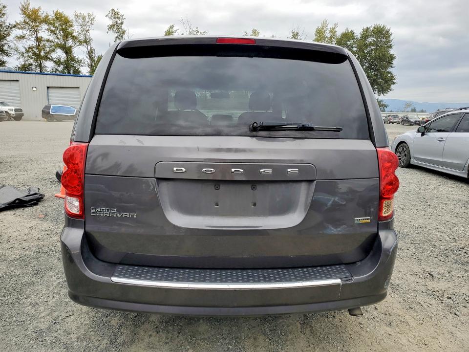 Photo 6 from auction – 2017 DODGE GRAND CARAVAN with VIN 2C4RDGBG7HR595347