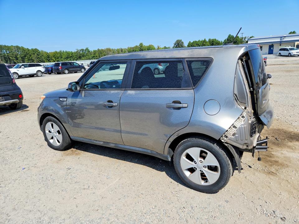 Фото 2 с аукциона – 2015 KIA SOUL с VIN KNDJN2A29F7205155