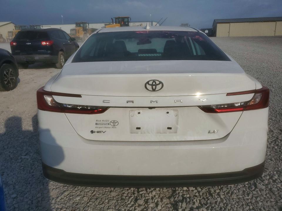 Foto 6 de la subasta – 2025 TOYOTA CAMRY con VIN 4T1DAACK2SU141905