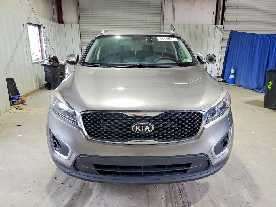 Photo 5 from auction – 2018 KIA SORENTO with VIN 5XYPGDA54JG376689