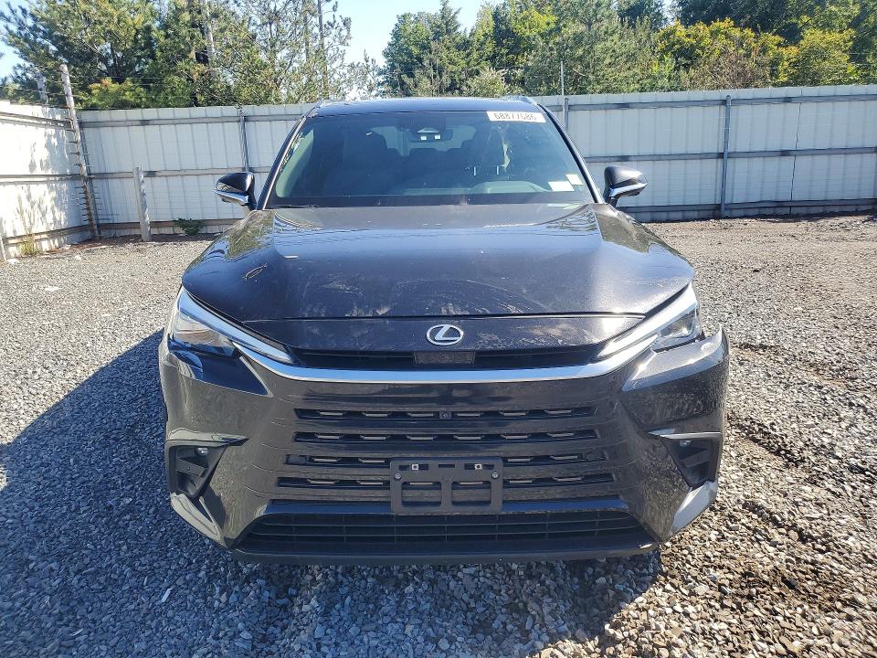 Фото 5 с аукциона – 2024 LEXUS TX 350 с VIN 5TDAAAB69RS019049