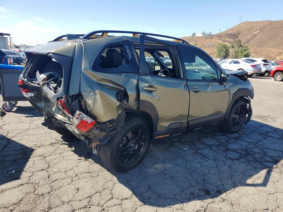 Фото 3 с аукциона – 2022 SUBARU FORESTER с VIN JF2SKAMC4NH527045