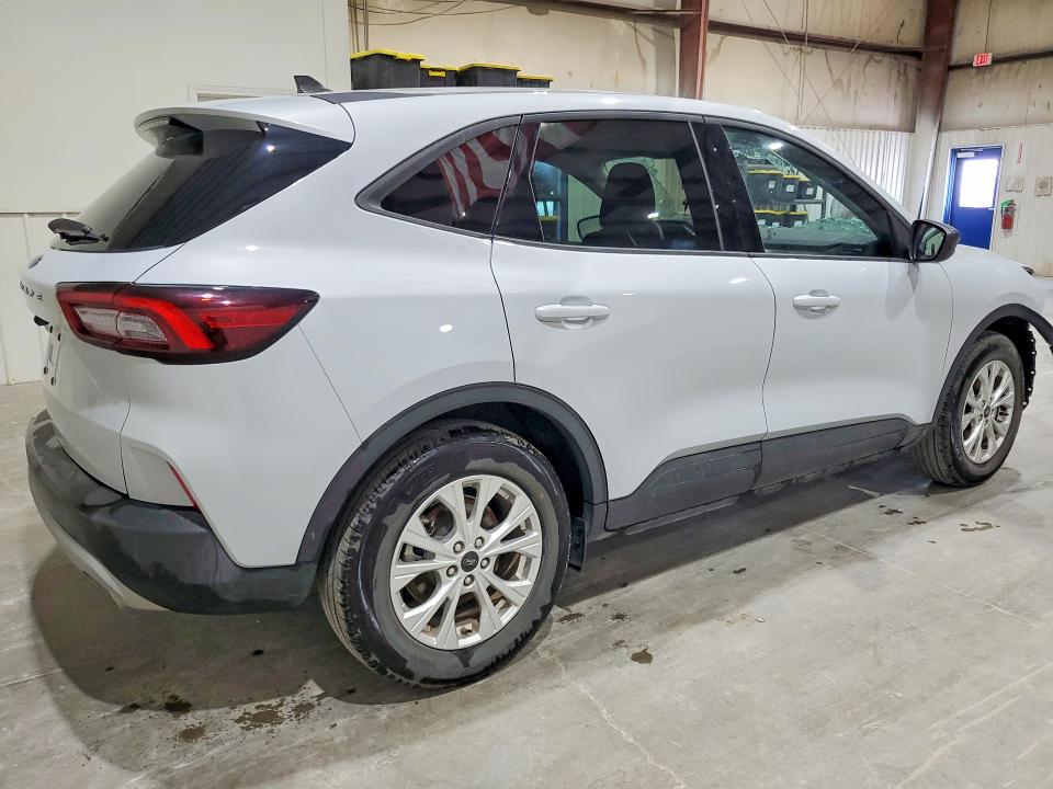 Снимка 3 от търг – 2025 FORD ESCAPE с VIN 1FMCU0GN2SUA58525