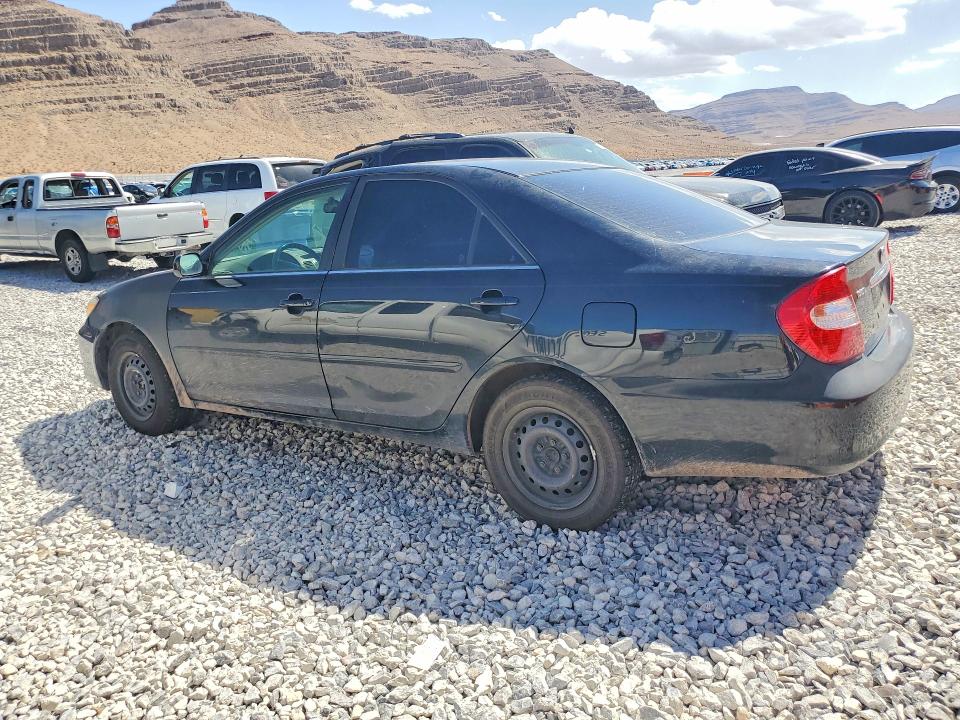 Photo 2 from auction – 2003 TOYOTA CAMRY with VIN JTDBE30K530179427