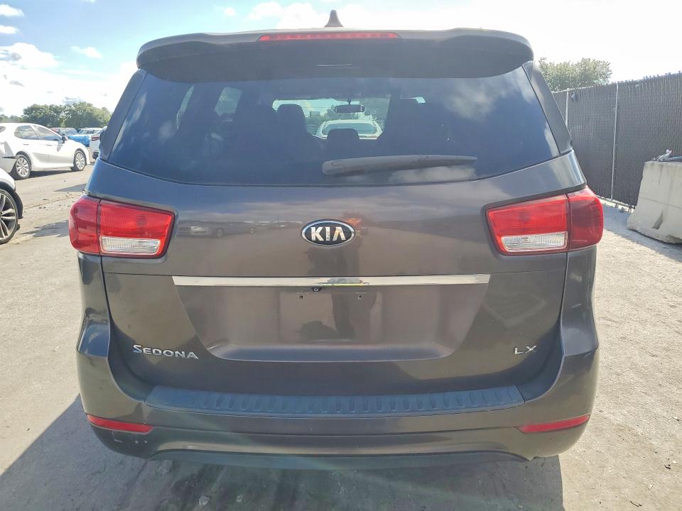 صورة رقم 6 من المزاد - 2015 KIA SEDONA مع VIN KNDMB5C19F6071958