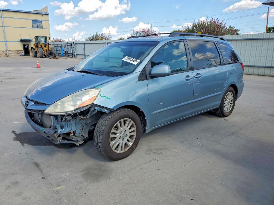 2007 TOYOTA SIENNA - Търг №68045306