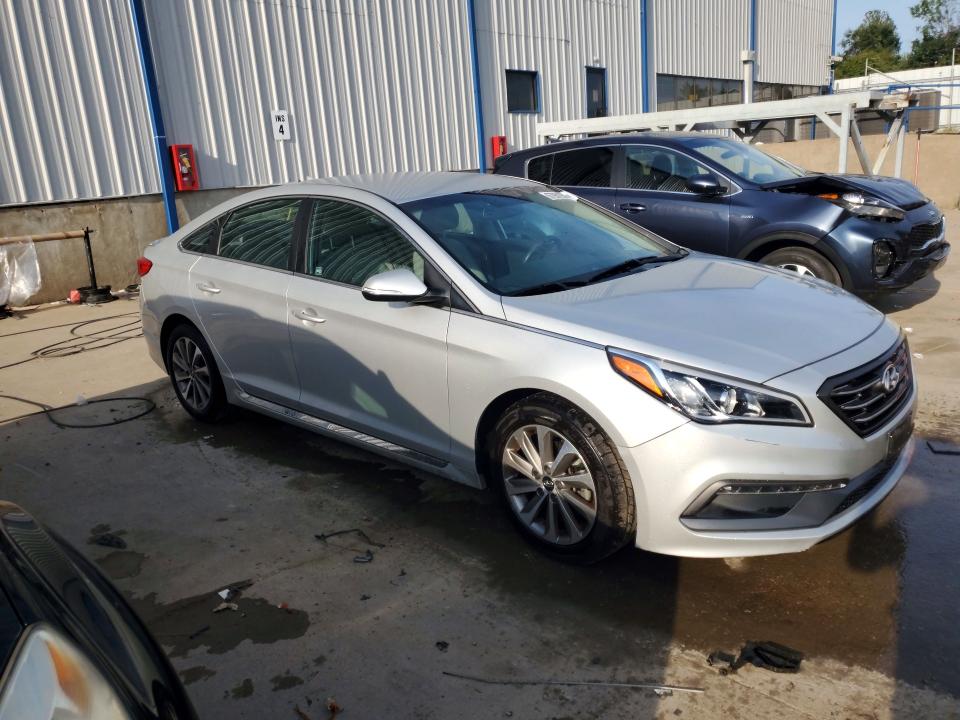 Photo 4 from auction – 2015 HYUNDAI SONATA with VIN 5NPE34AF5FH021770