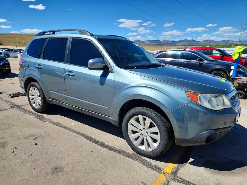 Photo 4 from auction – 2012 SUBARU FORESTER with VIN JF2SHBEC4CH424840