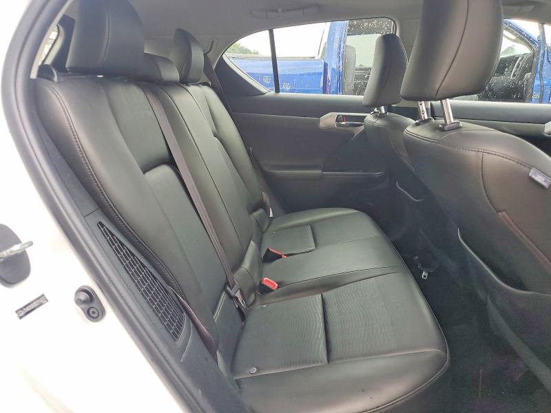 Foto 10 de la subasta – 2013 LEXUS CT con VIN JTHKD5BH8D2164277