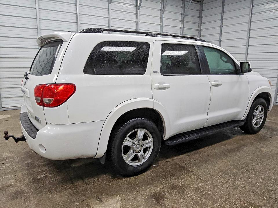 Photo 3 from auction – 2012 TOYOTA SEQUOIA with VIN 5TDZY5G1XCS038834