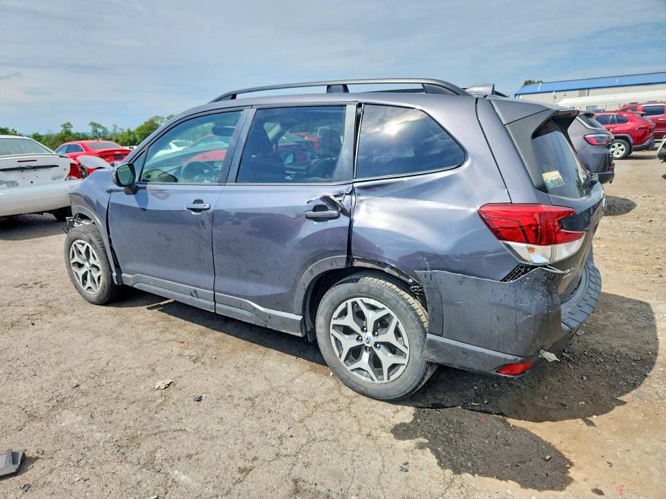 صورة رقم 2 من المزاد - 2020 SUBARU FORESTER مع VIN JF2SKAGC2LH517915