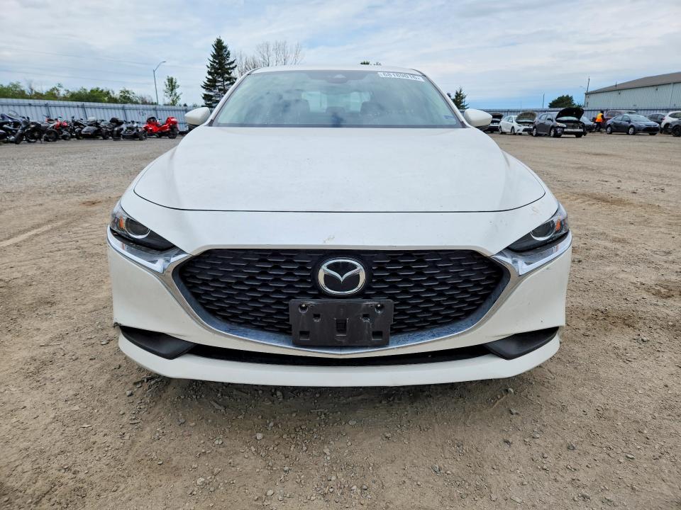 Foto 5 de la subasta – 2022 MAZDA 3 con VIN JM1BPBCL8N1505596