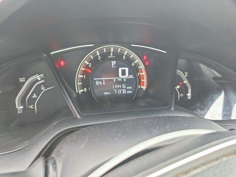 Снимка 9 от търг – 2017 HONDA CIVIC с VIN 19XFC2F50HE050061