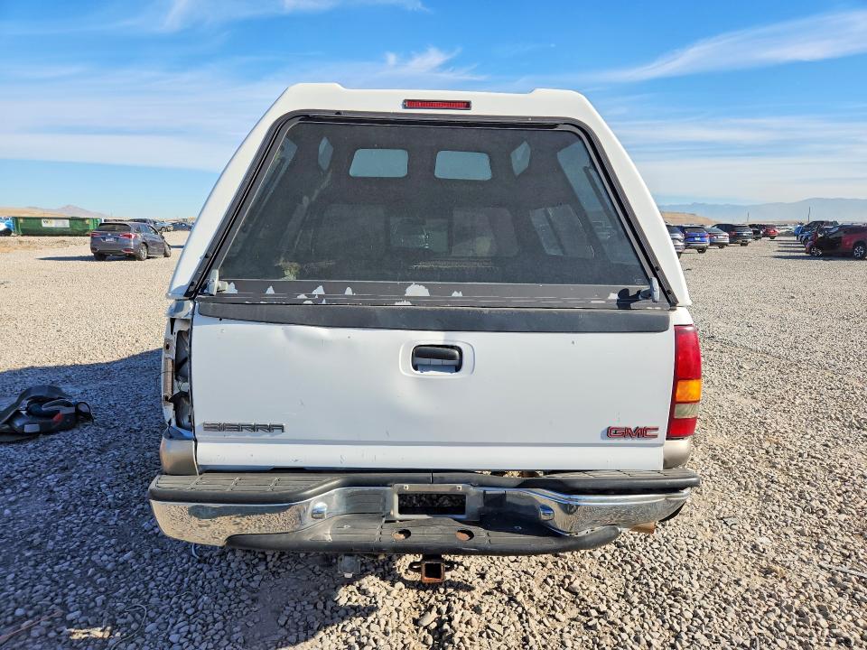 Photo 6 from auction – 2001 GMC NEW SIERRA with VIN 2GTEK19T111305080