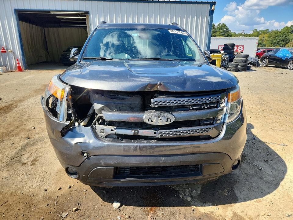 Photo 5 from auction – 2015 FORD EXPLORER with VIN 1FM5K7F89FGC45798