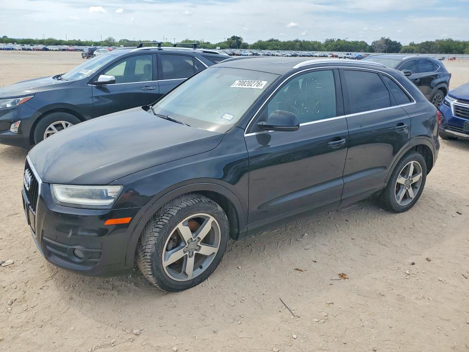 Foto 1 de la subasta – 2015 AUDI Q3 con VIN WA1EFCFS1FR011618