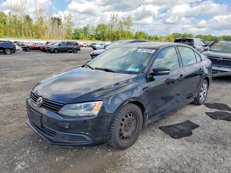 2012 VOLKSWAGEN JETTA - Търг №68018356