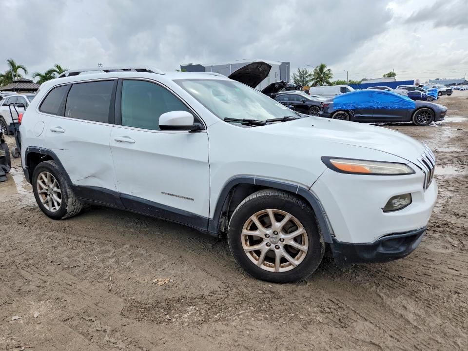 Photo 4 from auction – 2014 JEEP CHEROKEE with VIN 1C4PJMCB1EW223393