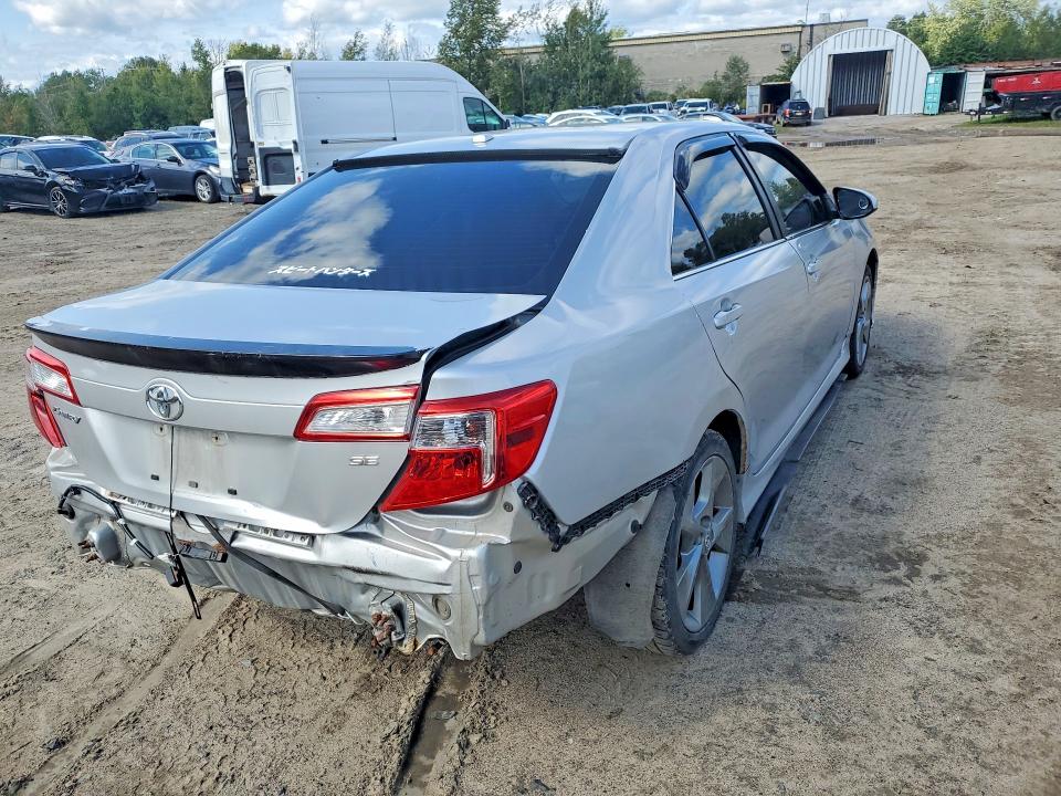 Photo 3 from auction – 2012 TOYOTA CAMRY with VIN 4T1BF1FK1CU575853