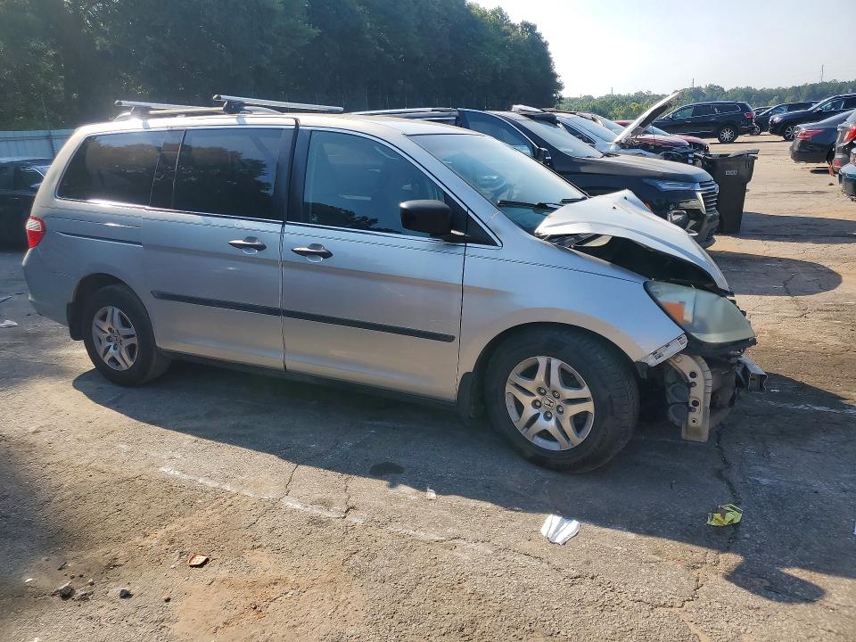 Photo 4 from auction – 2005 HONDA ODYSSEY with VIN 5FNRL38225B043169