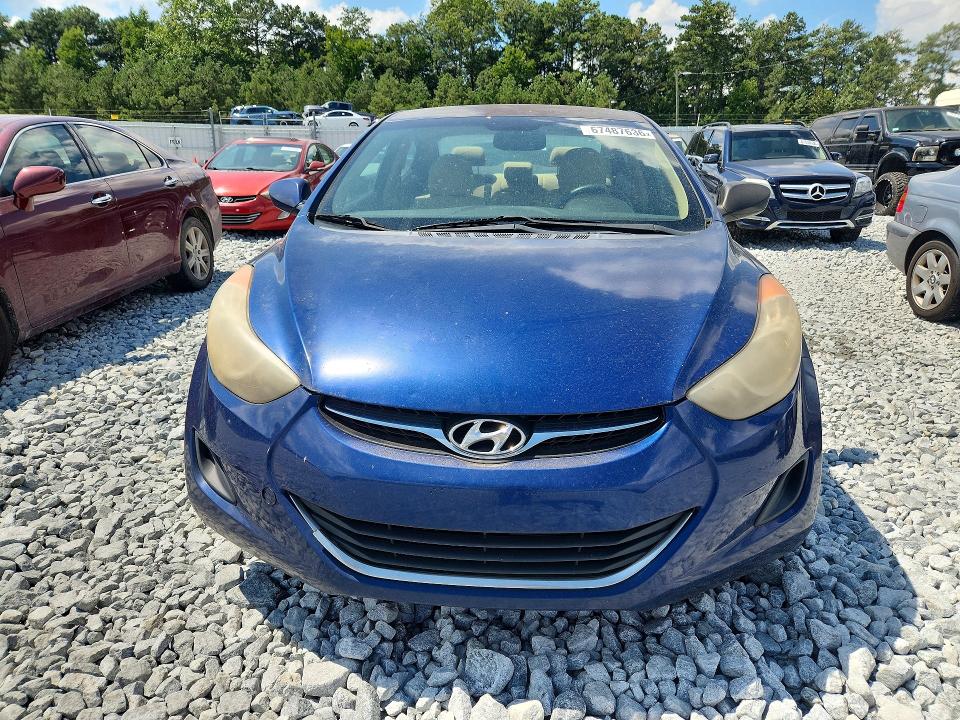 Photo 5 from auction – 2013 HYUNDAI ELANTRA with VIN KMHDH4AE5DU554396