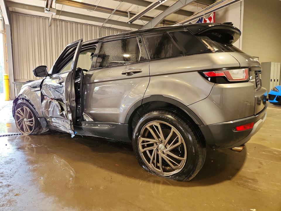 Photo 2 from auction – 2017 LAND ROVER RANGE ROVER EVOQUE with VIN SALVP2BG5HH194117