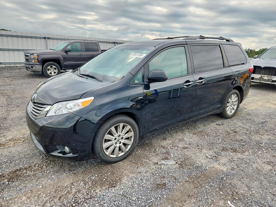 2016 TOYOTA SIENNA - Търг №68651386