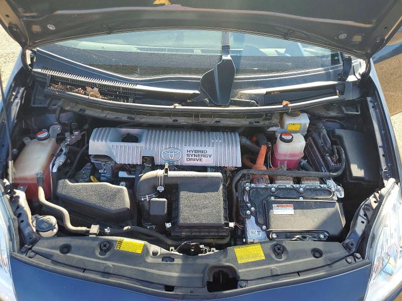 Photo 11 from auction – 2015 TOYOTA PRIUS with VIN JTDKN3DU3F1865282