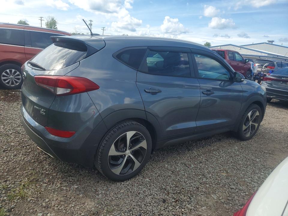 صورة رقم 3 من المزاد - 2016 HYUNDAI TUCSON مع VIN KM8J3CA25GU049142