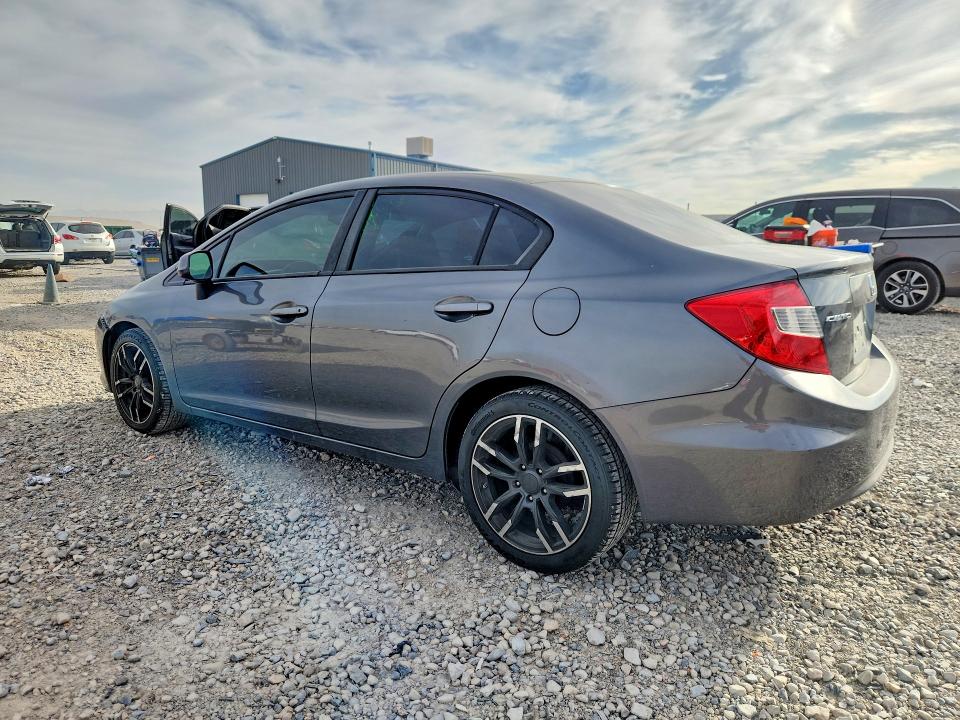Foto 2 de la subasta – 2012 HONDA CIVIC con VIN 19XFB2F50CE089633
