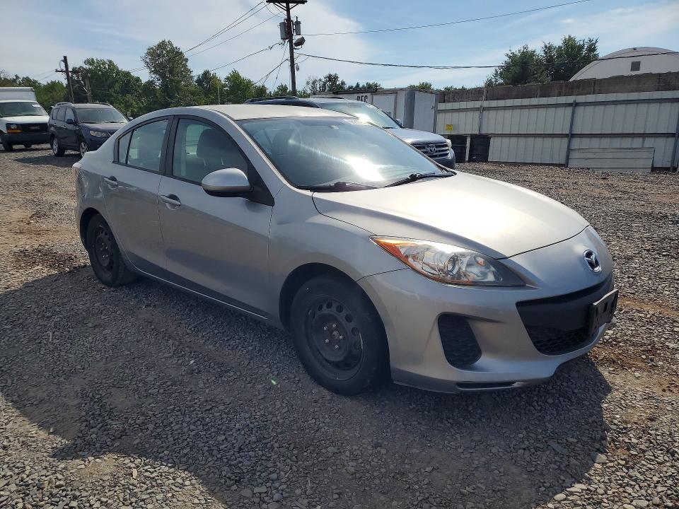 Foto 4 de la subasta – 2012 MAZDA 3 con VIN JM1BL1UG3C1518633