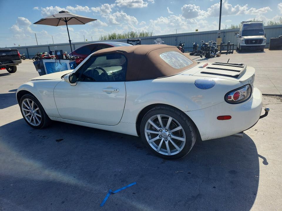 Photo 2 from auction – 2006 MAZDA MX-5 MIATA with VIN JM1NC25F560112355