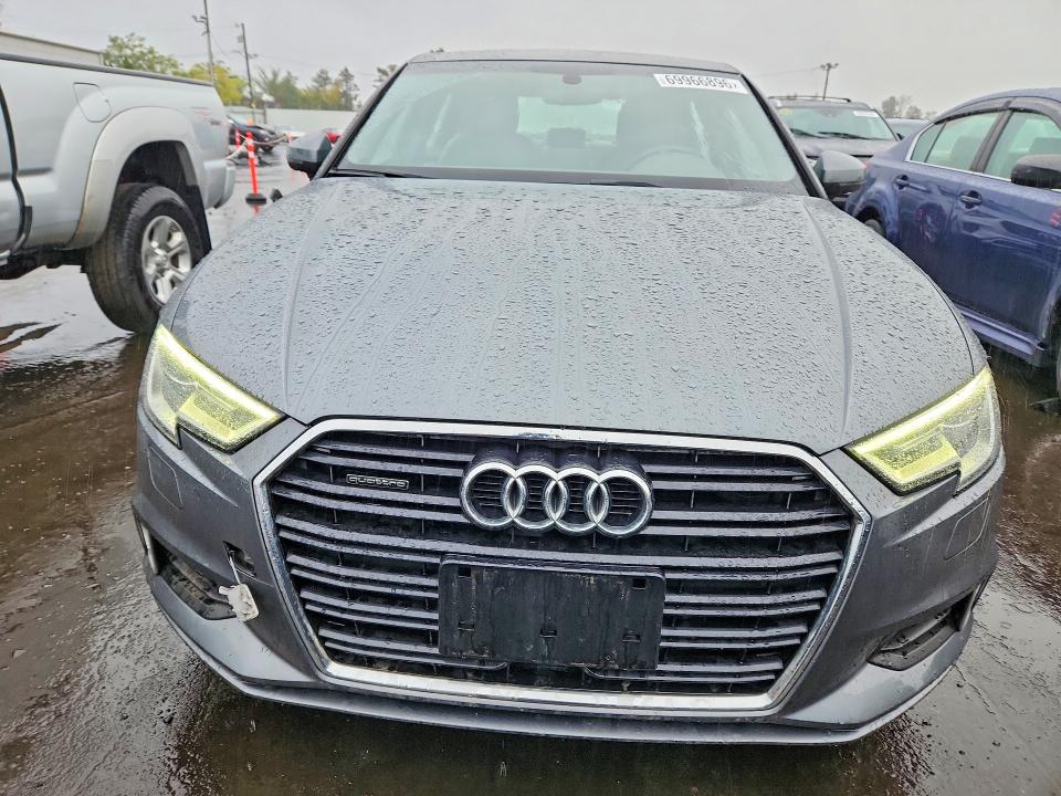 Photo 5 from auction – 2017 AUDI A3 with VIN WAUB8GFF6H1041760