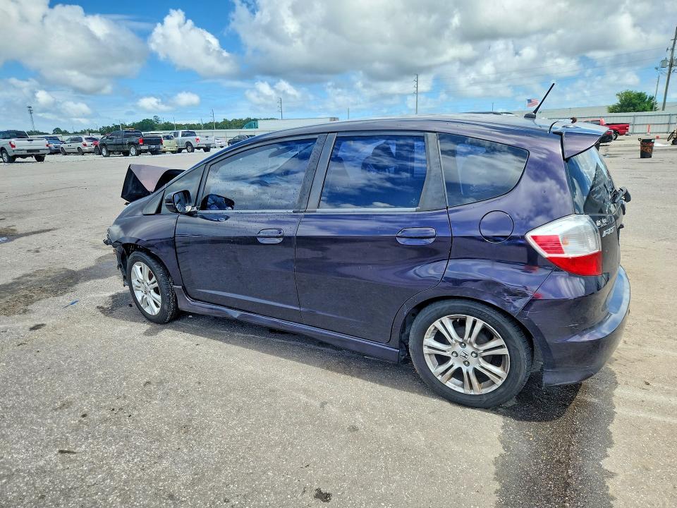 Photo 2 from auction – 2013 HONDA FIT with VIN JHMGE8H6XDC075024