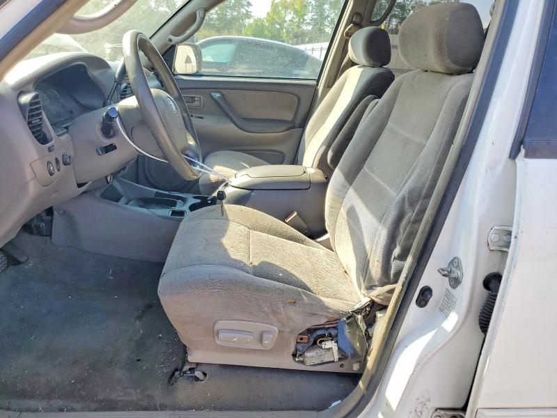 Zdjęcie 7 z aukcji – 2004 TOYOTA SEQUOIA z VIN 5TDZT34AX4S220168