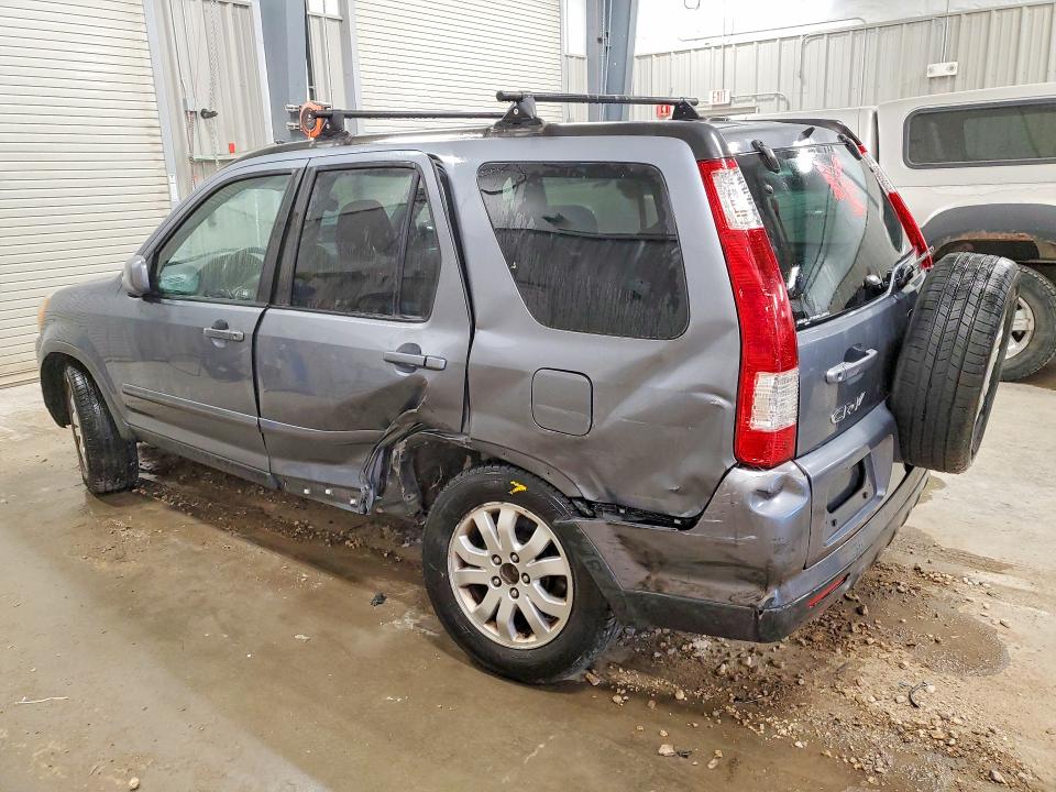 Photo 2 from auction – 2006 HONDA CR-V with VIN JHLRD789X6C046596