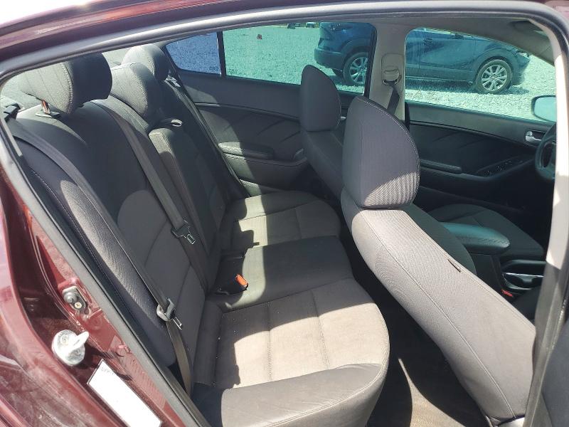 Photo 10 from auction – 2017 KIA FORTE with VIN 3KPFL4A73HE021559