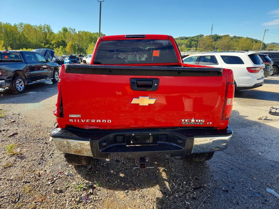 Снимка 6 от търг – 2011 CHEVROLET SILVERADO с VIN 3GCPKSE36BG305377