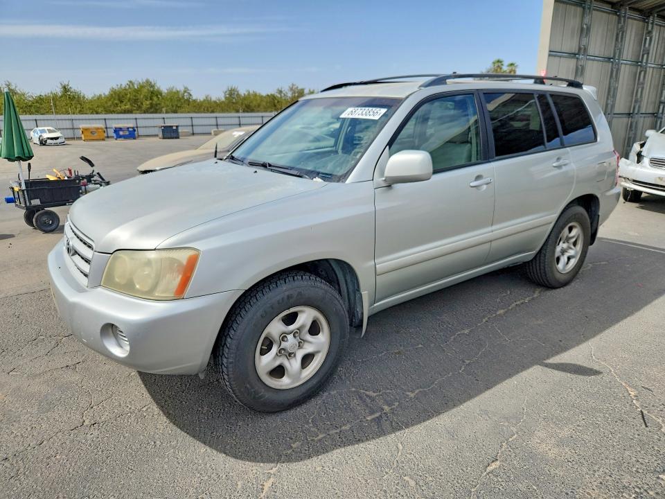 2003 TOYOTA HIGHLANDER - Търг №68733856