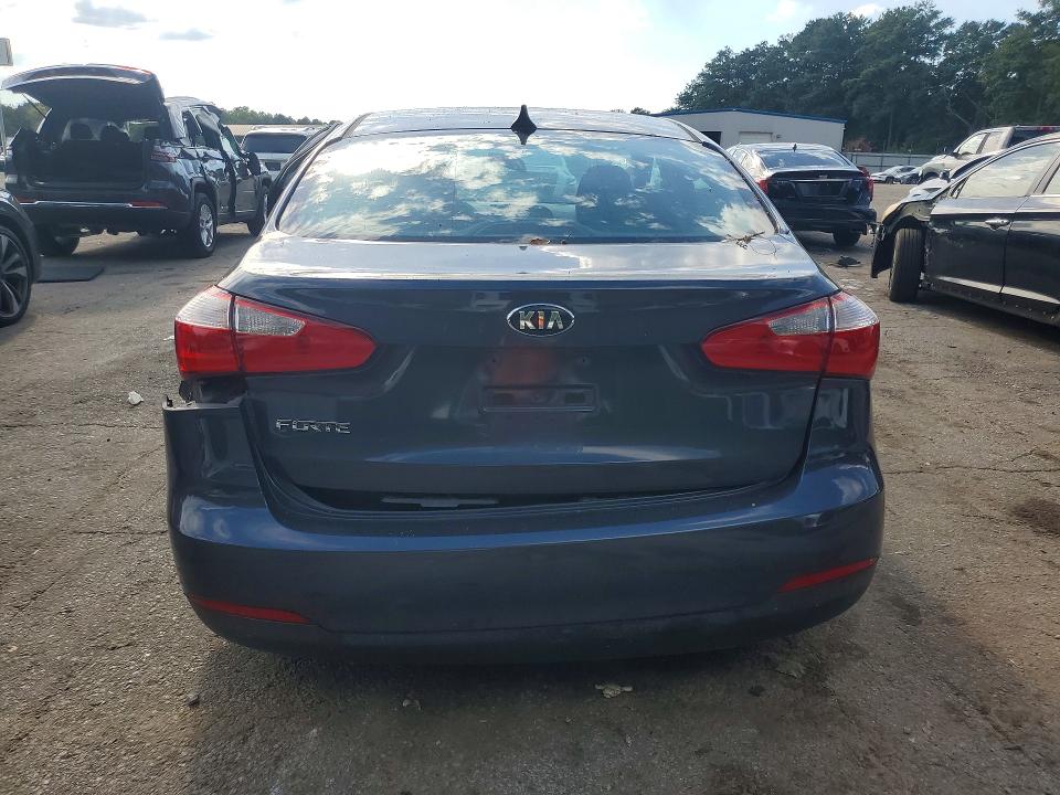 Photo 6 from auction – 2016 KIA FORTE with VIN KNAFK4A60G5540215