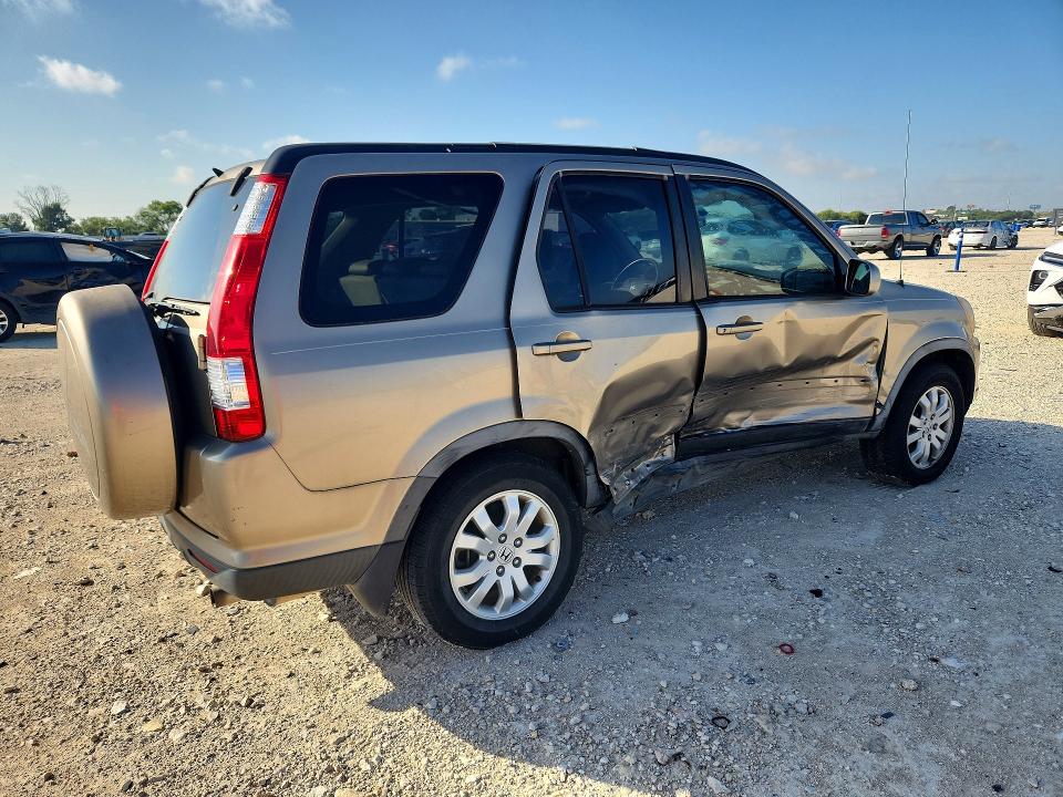 Photo 3 from auction – 2006 HONDA CR-V with VIN JHLRD78926C018047