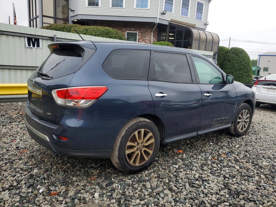 Photo 3 from auction – 2014 NISSAN PATHFINDER with VIN 5N1AR2MM7EC730587