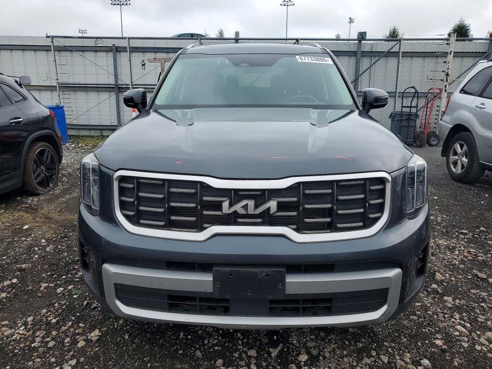 Photo 5 from auction – 2023 KIA TELLURIDE with VIN 5XYP6DGC7PG388465