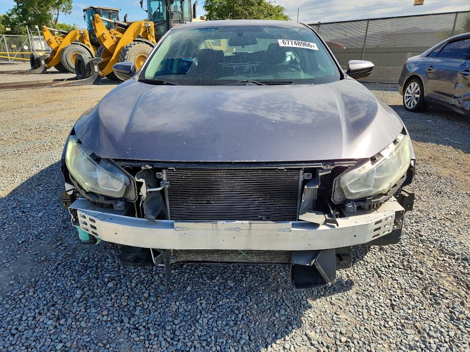 Zdjęcie 5 z aukcji – 2018 HONDA CIVIC z VIN 2HGFC2F52JH609346