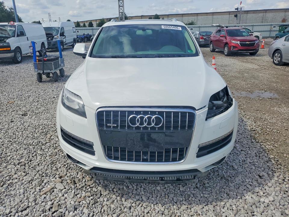 Photo 5 from auction – 2014 AUDI Q7 with VIN WA1LMBFE4ED013196
