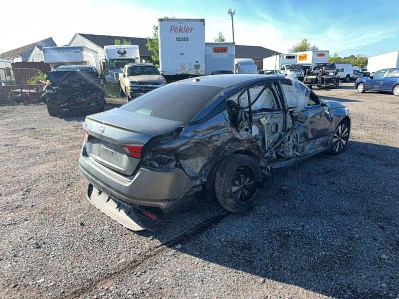 Photo 4 from auction – 2019 NISSAN ALTIMA with VIN 1N4BL4BV9KC222737