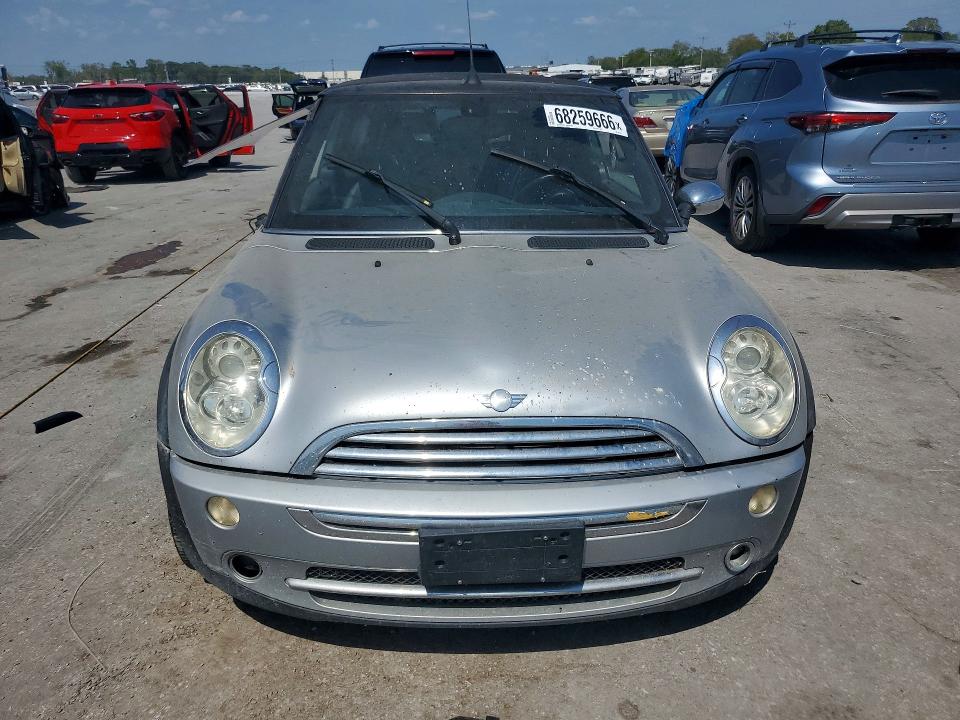 Photo 5 from auction – 2008 MINI COOPER with VIN WMWRF335X8TG18354