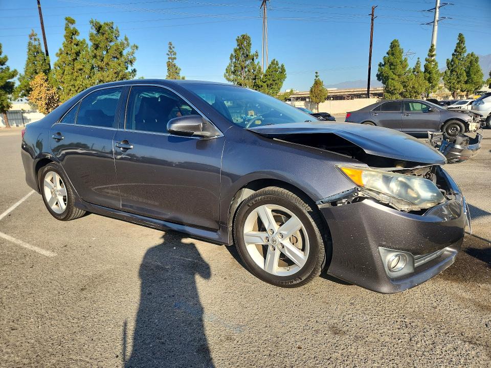 Photo 4 from auction – 2014 TOYOTA CAMRY with VIN 4T1BF1FK5EU400329