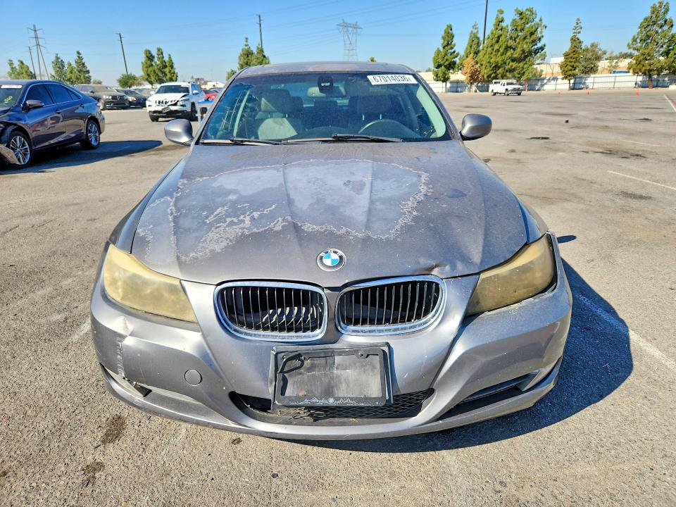 Photo 5 from auction – 2010 BMW 328 with VIN WBAPH5G52ANM34508